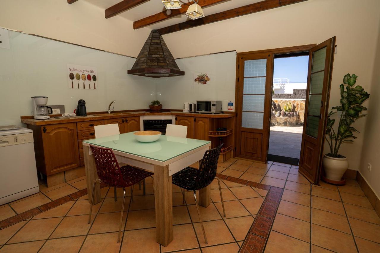 Villa Piedra Playa Blanca  Ngoại thất bức ảnh